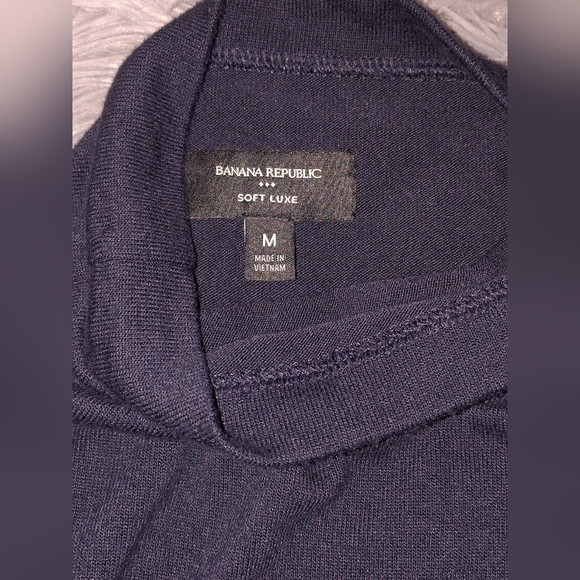 Banana Republic Dark Blue Short Sleeve Turtleneck - Picture 4 of 5